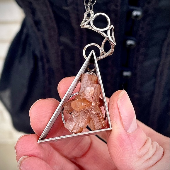 Redirection Necklace - Picture 2 of 5